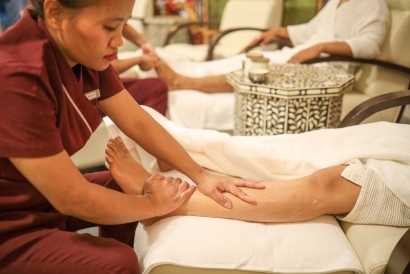Full Body Massage And Spa